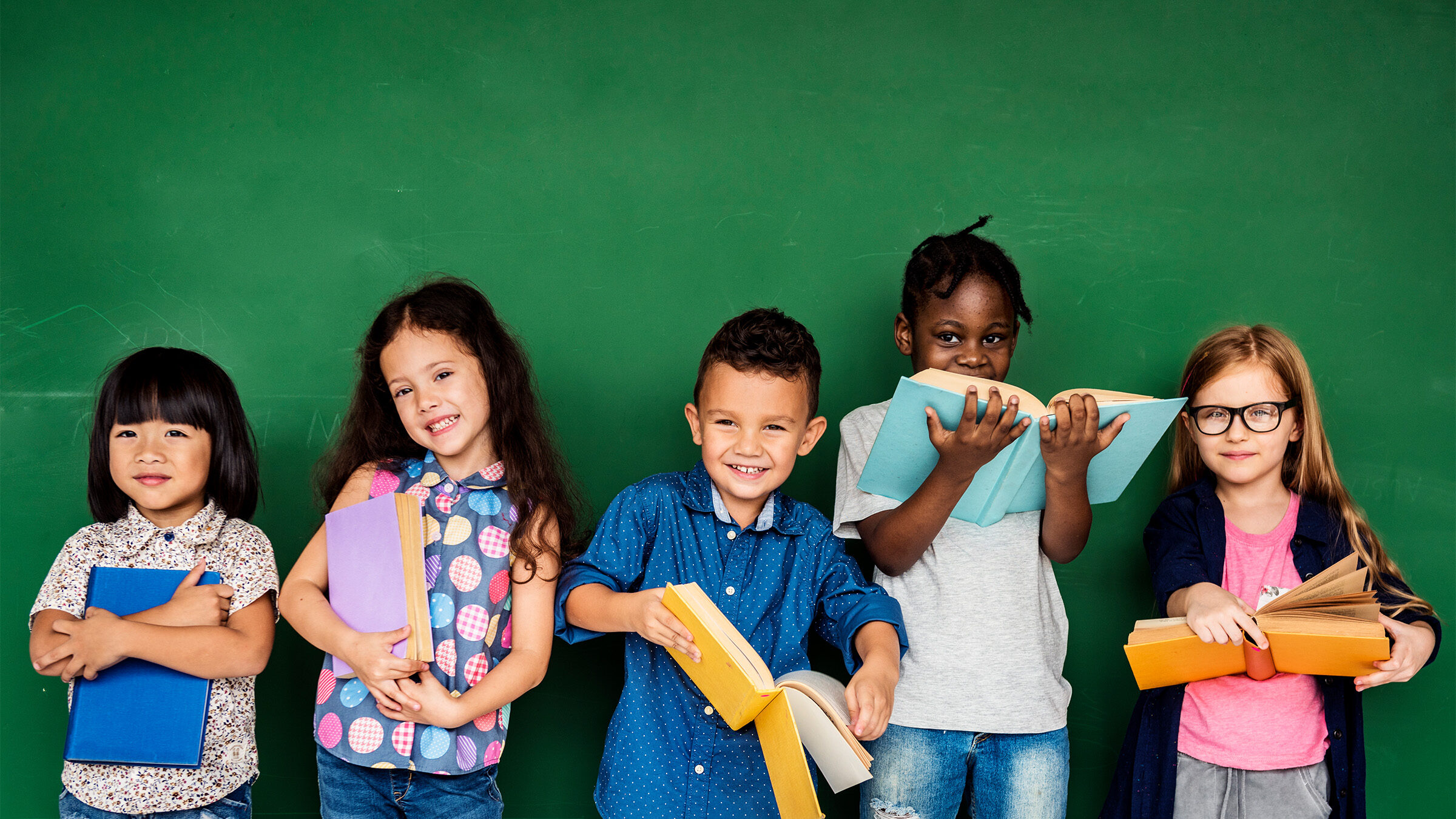 Dallas Cowboys great Charles Haley is tackling illiteracy